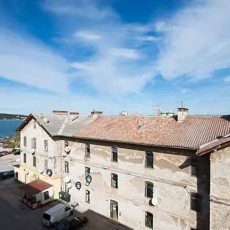 Гостевой дом Apartman Mrkonjic Пула
